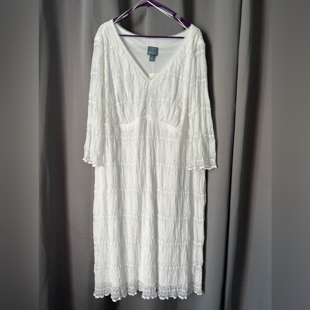 White lace dress